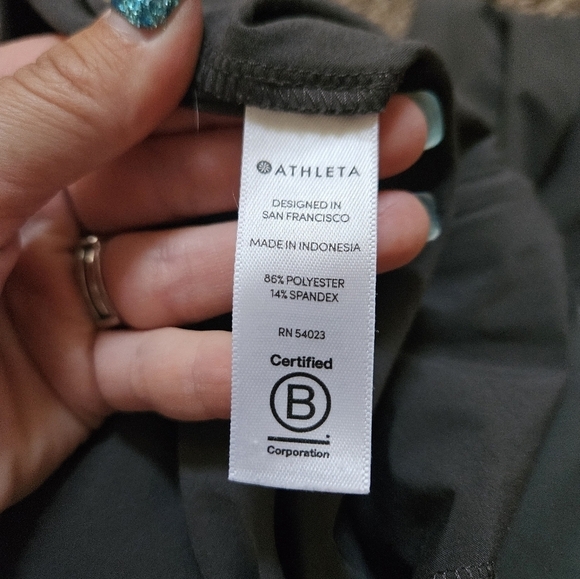 Athleta Spring Knight Sutton Jogger Travel Lifestyle pants 4 - Picture 3 of 3